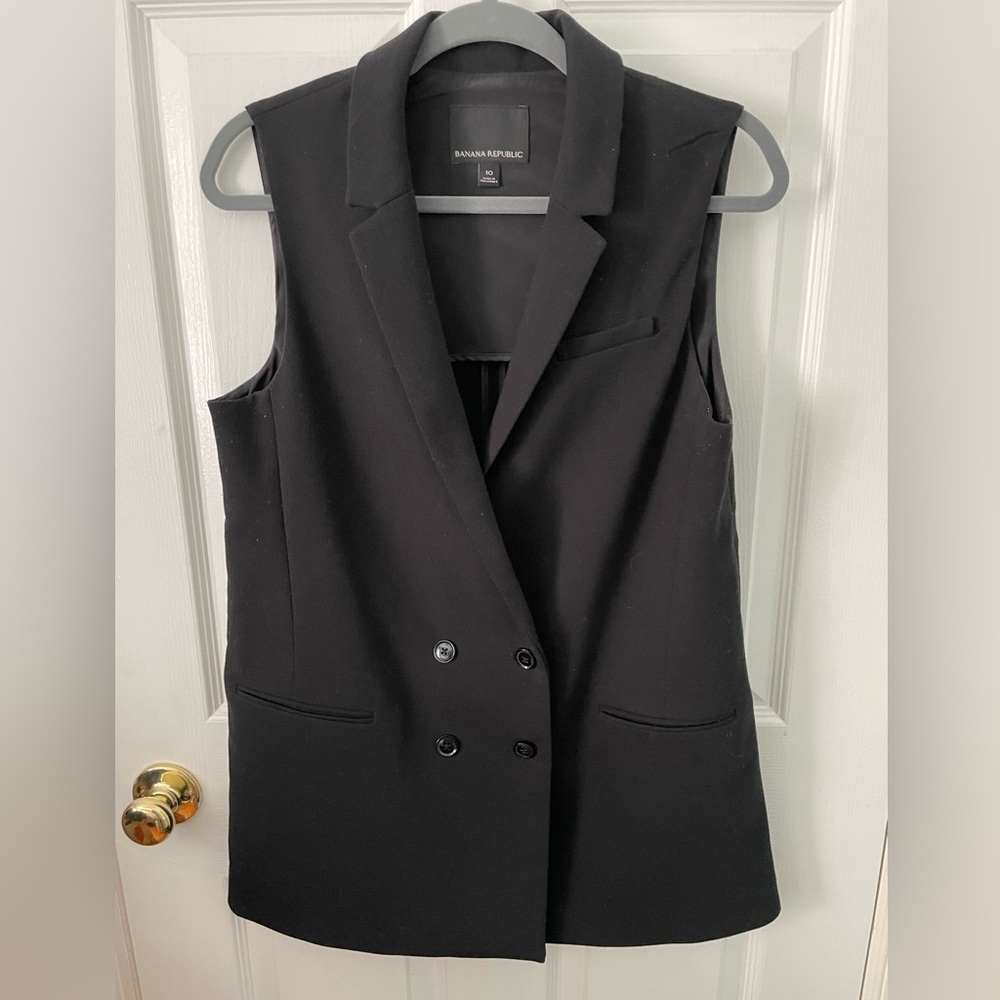Banana Republic Black VEST - size 10
